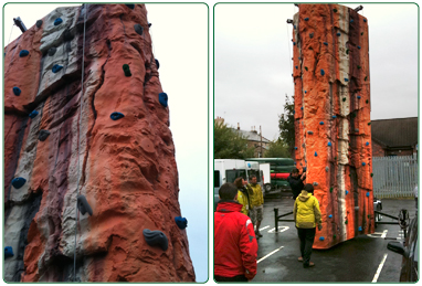 Mobile climbing tower